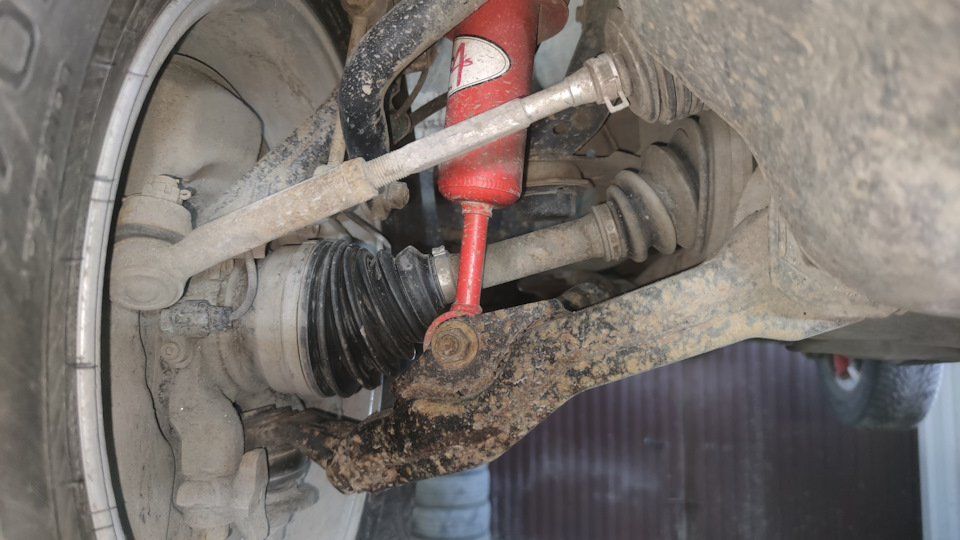 Фото в бортжурнале Toyota Land Cruiser Prado 120-series