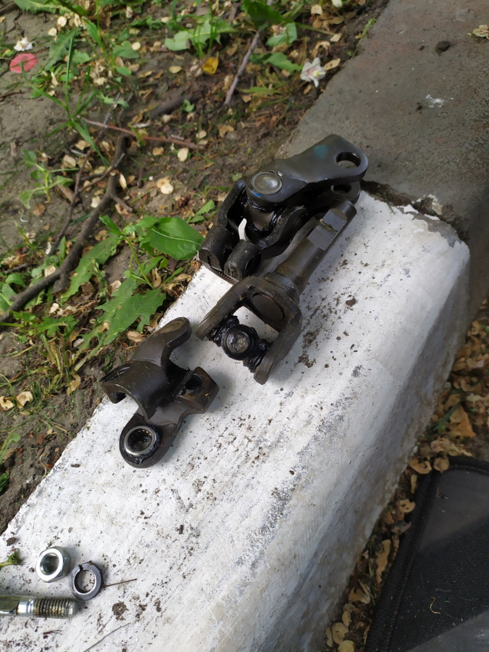 Рулевой вал — Lada Калина 2 универсал, 1,6 л, 2014 года | поломка | DRIVE2