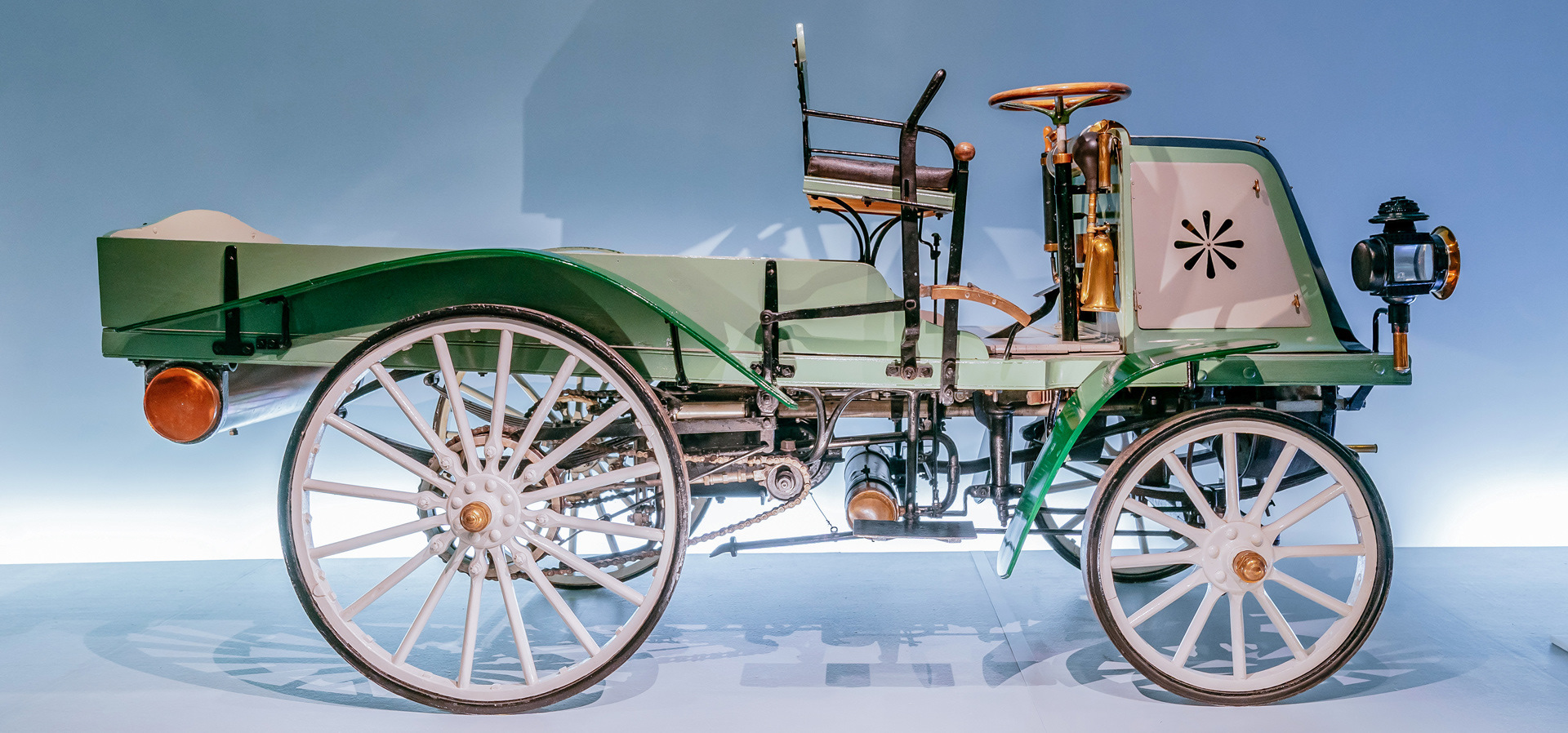 Daimler Motor car 1886