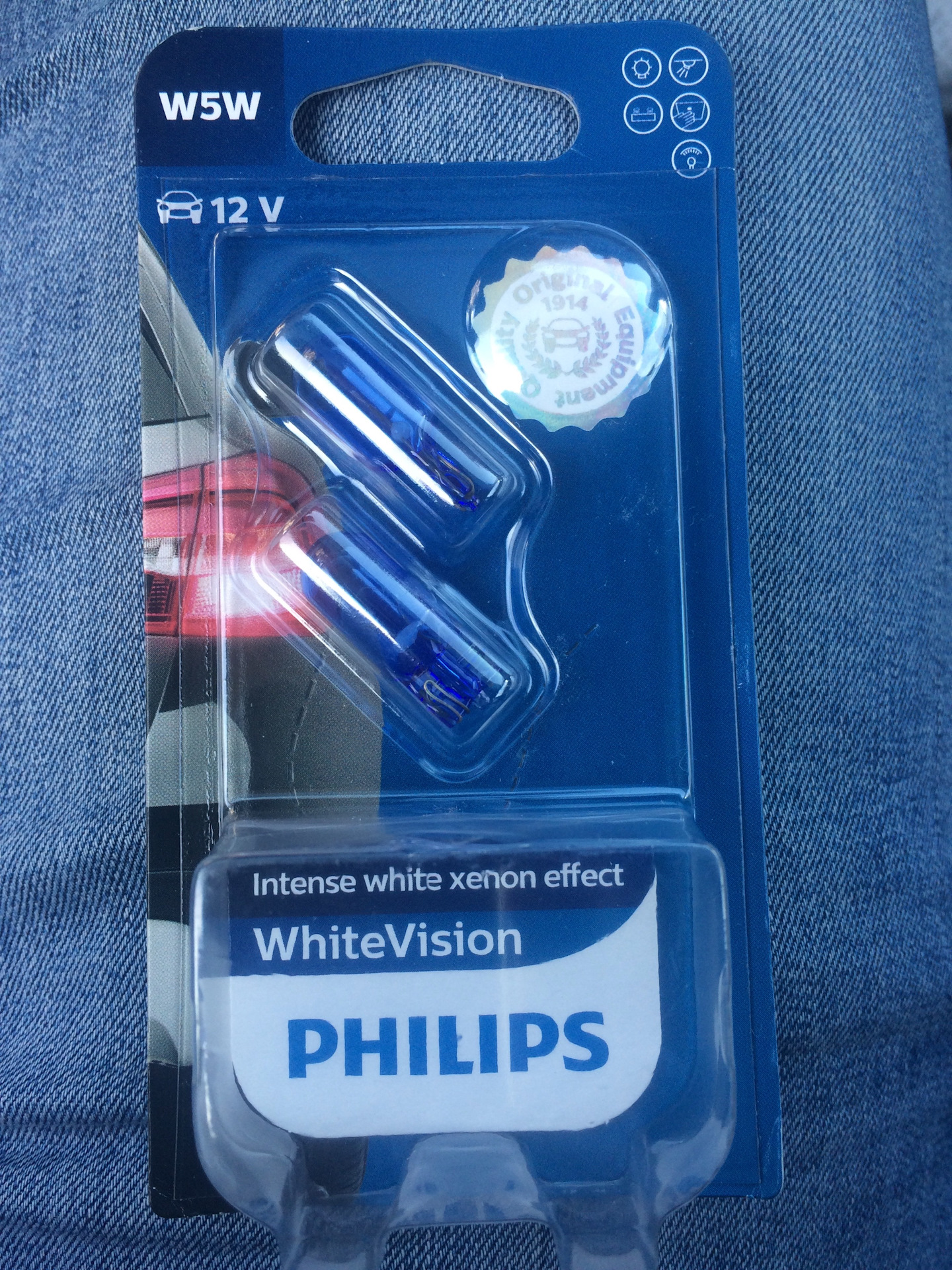 Филипс w5w. Philips White Vision w5w. Philips w5w синие. Philips w5w White Vision Xenon Effect. Лампа Филипс w5w.