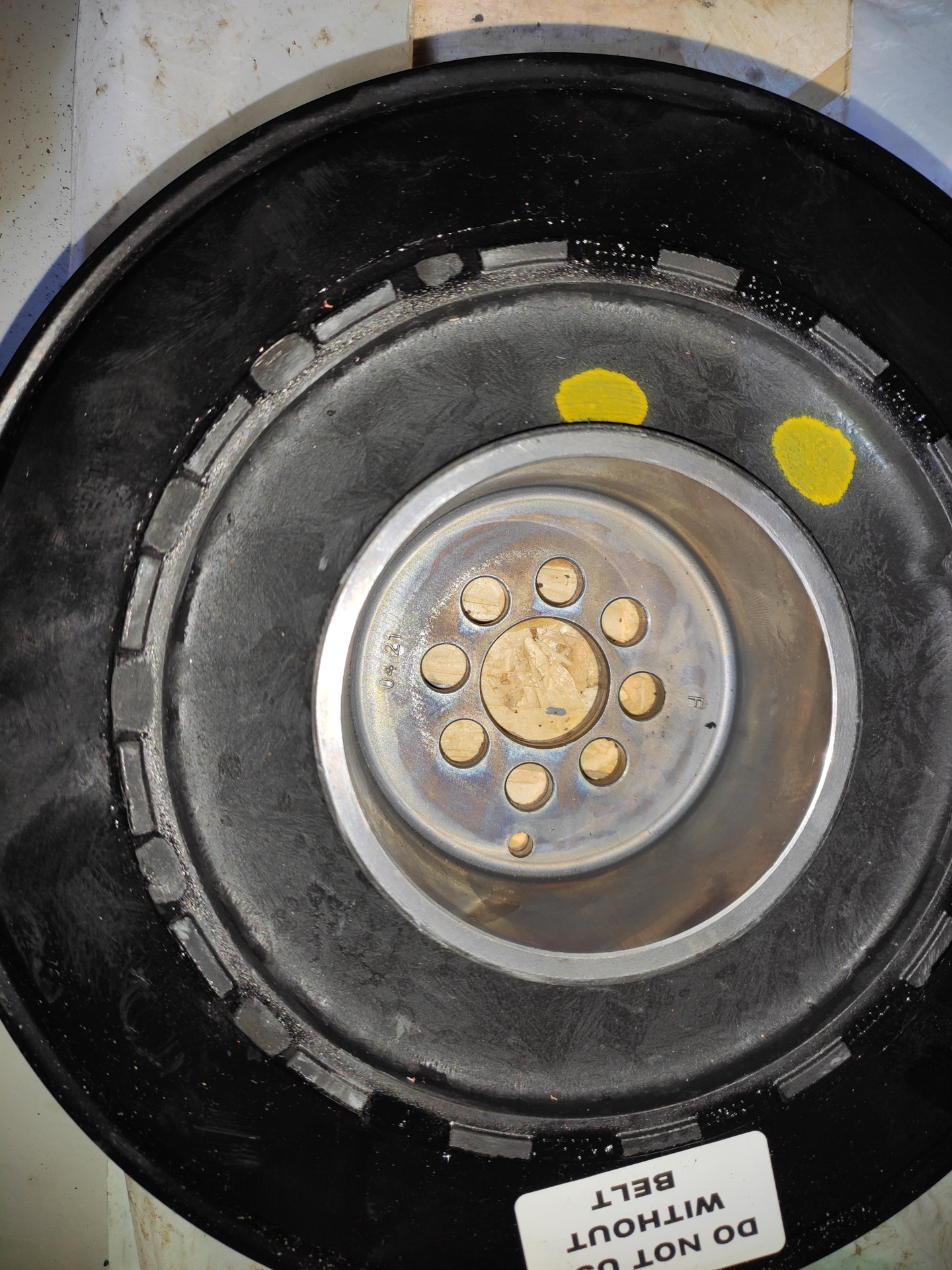 Замена шкива коленвала и Ремня на CRCA — Audi Q7 (1G), 3 л, 2013 года ...