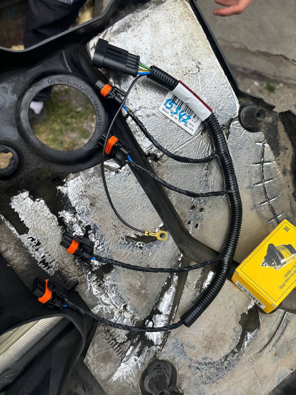 Замена жгута проводов — Lada Приора седан, 1,6 л, 2007 года ...