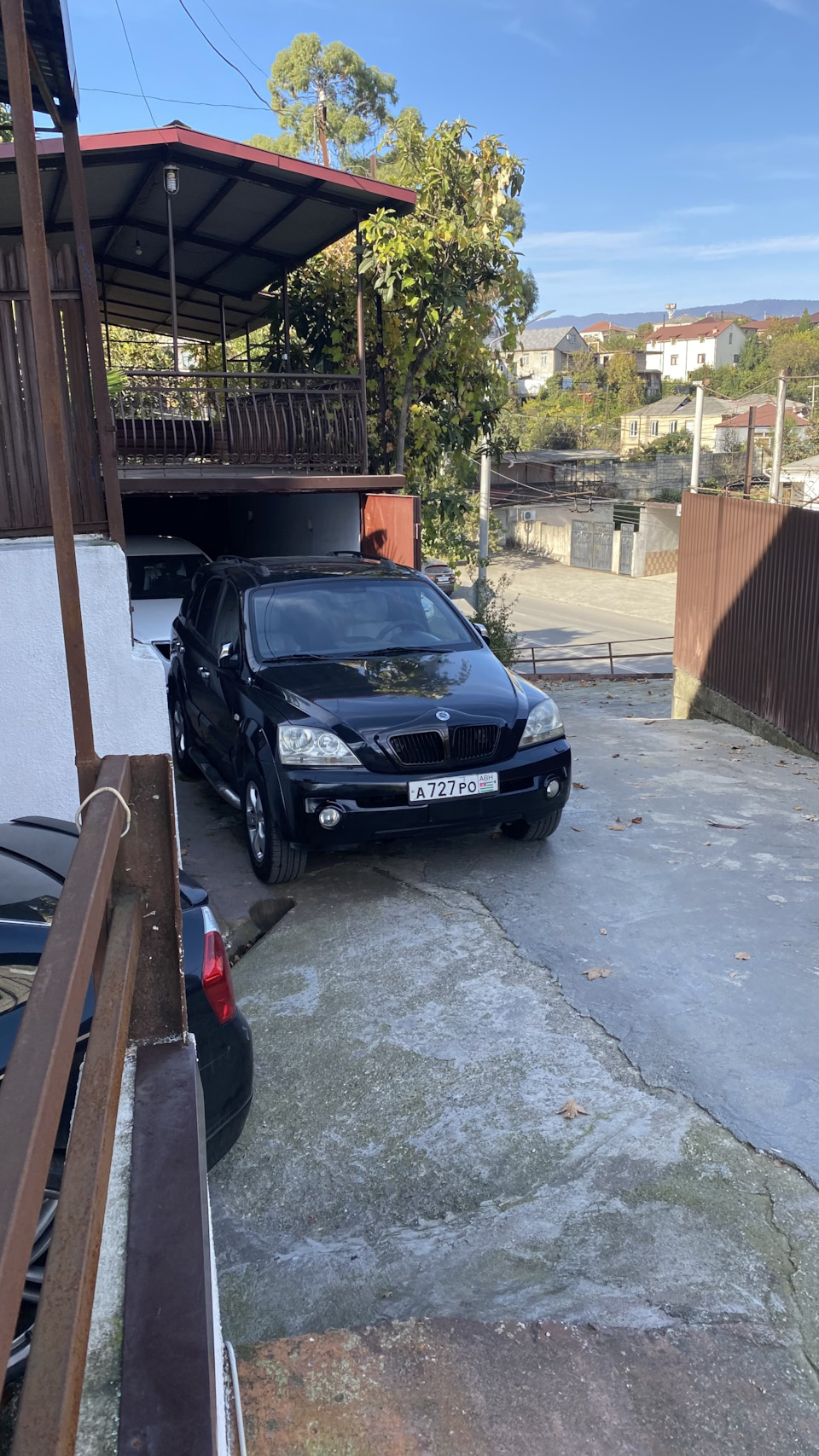 Черная дыра — KIA Sorento (1G)