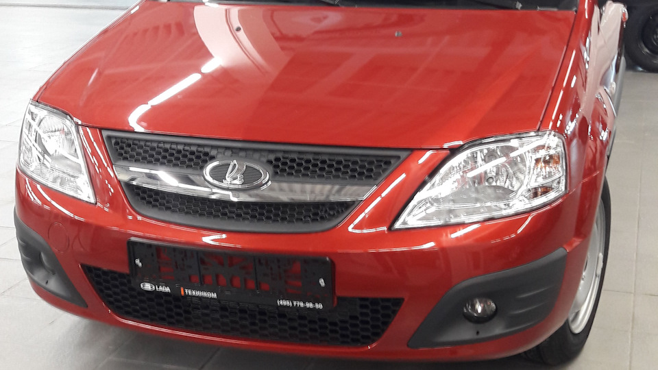 Lada Largus "Красный огонь"