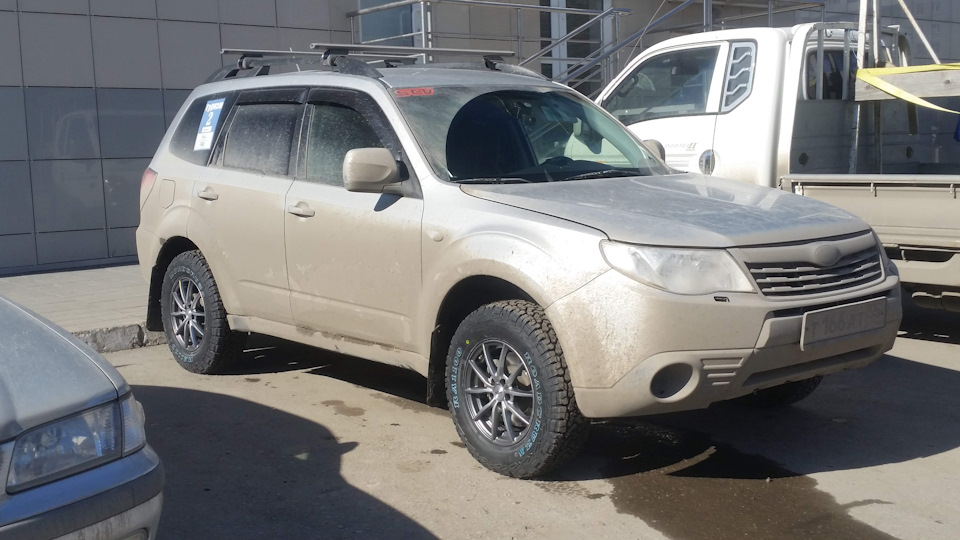 Ra1100 roadcruza на ниву. O0AAAgLCauA 960. Ra1100 roadcruza на ниву фото. Ra1100 roadcruza на ниву-O0AAAgLCauA 960. картинка Ra1100 roadcruza на ниву. картинка O0AAAgLCauA 960. В начале сезона, после долгих мук выбора, сомнений, перебора всевозможных вариантов, диалога с внутренней жабой, почти одновременно с камрадом BlackBeret 'ом была выбрана китайская атэшная резина Roadcruza RA1100. Надо сказать, что на момент покупки отзывов про нее в интернете практически не было, поэтому выбор осуществлялся чисто органолептически, так сказать: пощщупаем, понюхаем, попробуем.