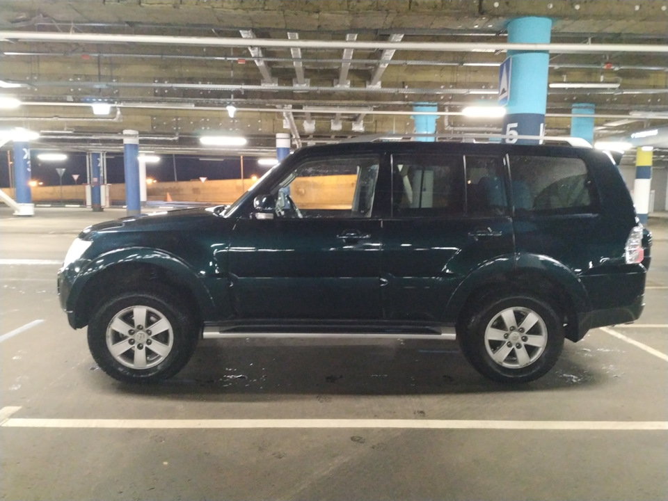 Фото в бортжурнале Mitsubishi Pajero (4G)