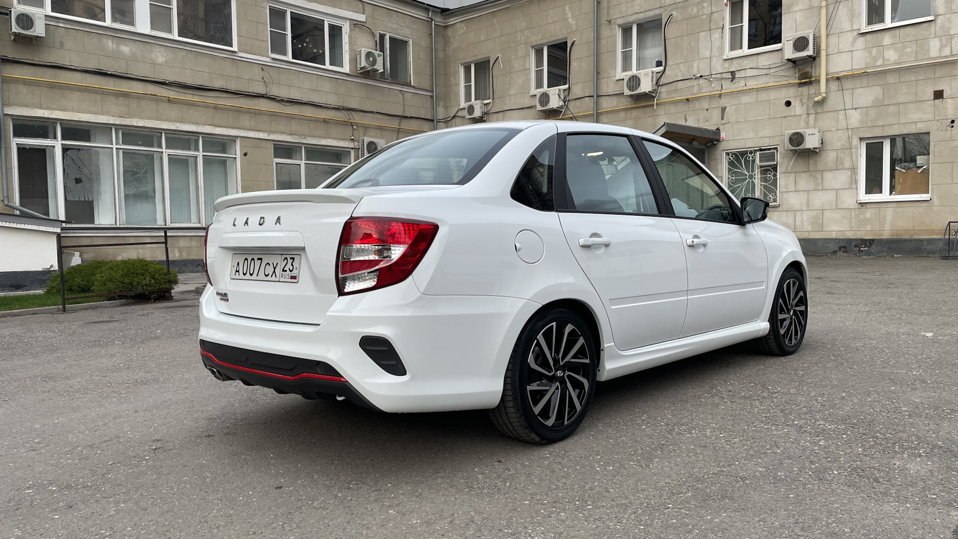 Lada Granta Sport