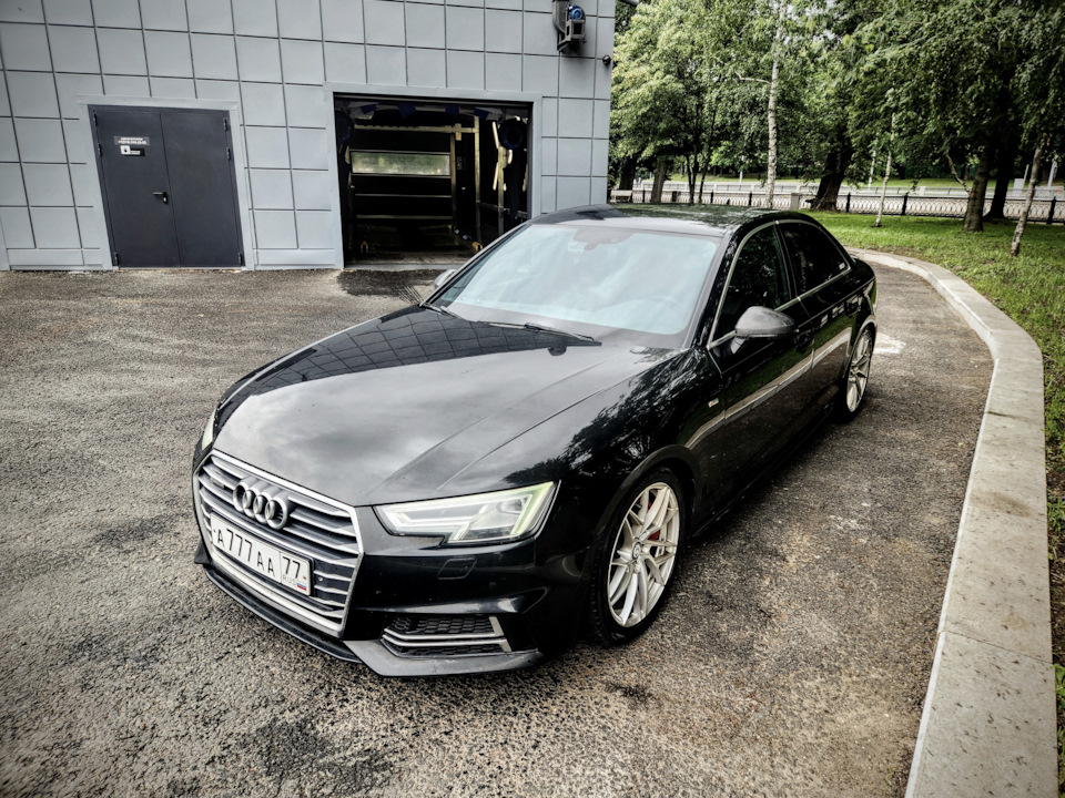 Фото в бортжурнале Audi A4 (B9)