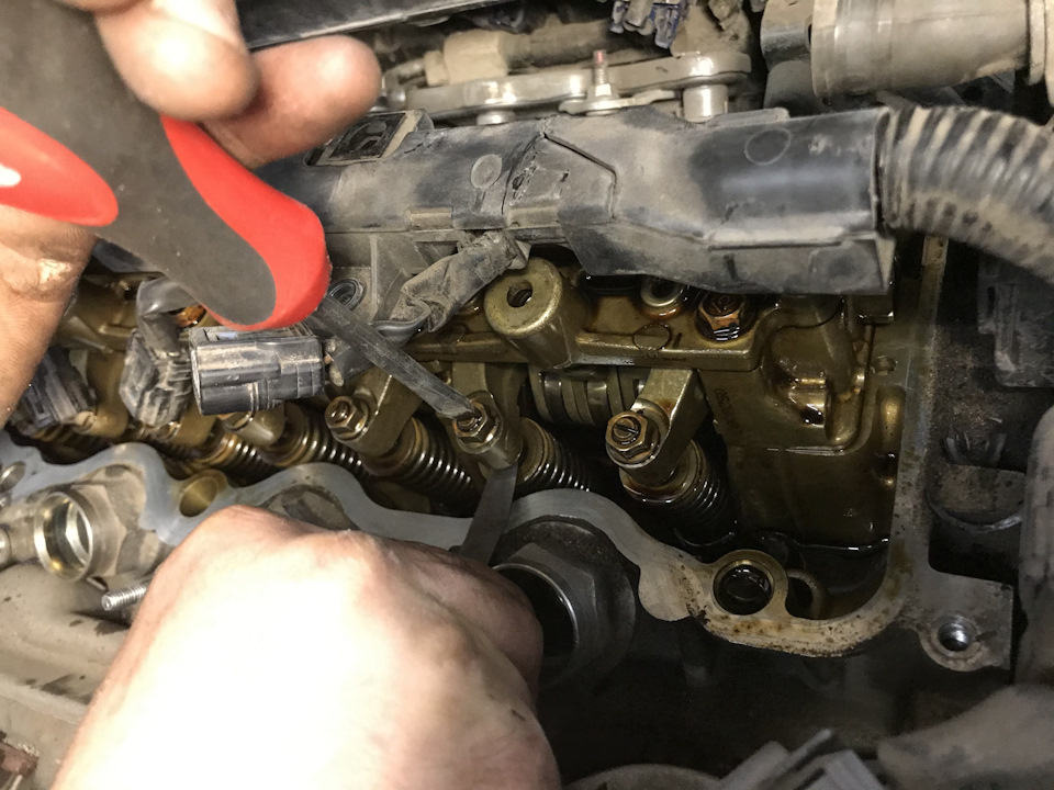 Регулировка клапанов и плановое ТО — Honda Civic 4D (8G), 1,8 л, 2008 ...