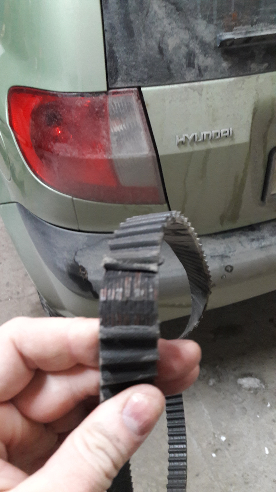 Срезало зубцы на ремне ГРМ — Hyundai Getz, 1,4 л, 2007 года | поломка ...