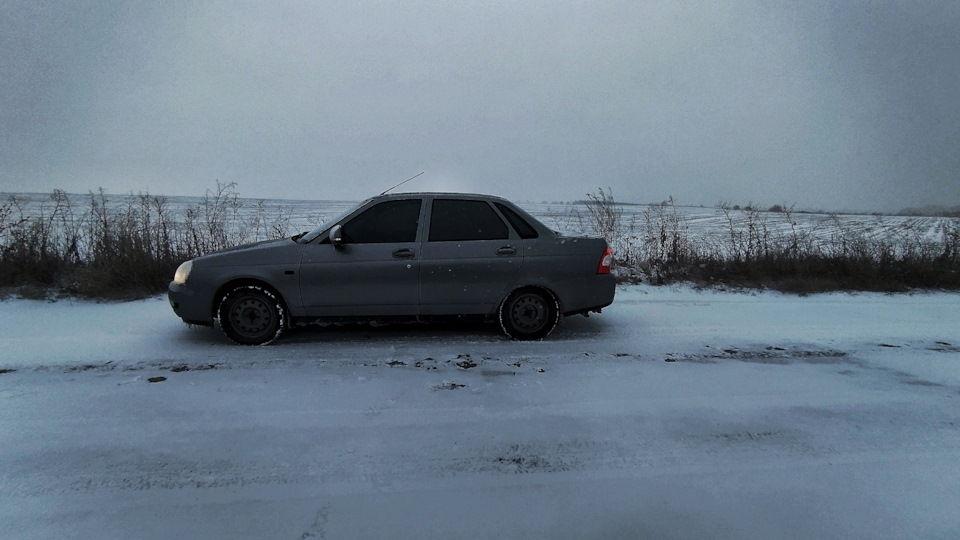 "скрытые " парктроники — Lada Приора седан, 1,6 л, 2011 года | просто ...