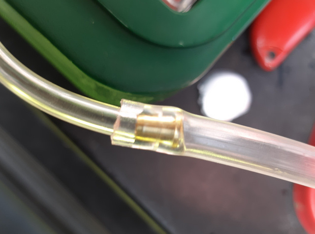 Приспособа для прокачки тормозов в одно лицо — УАЗ Patriot, 2,7 л, 2020 ...