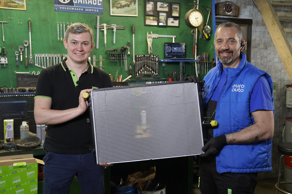 Замена всех радиаторов. Под руководством Valeo — Volkswagen Caddy (3G ...