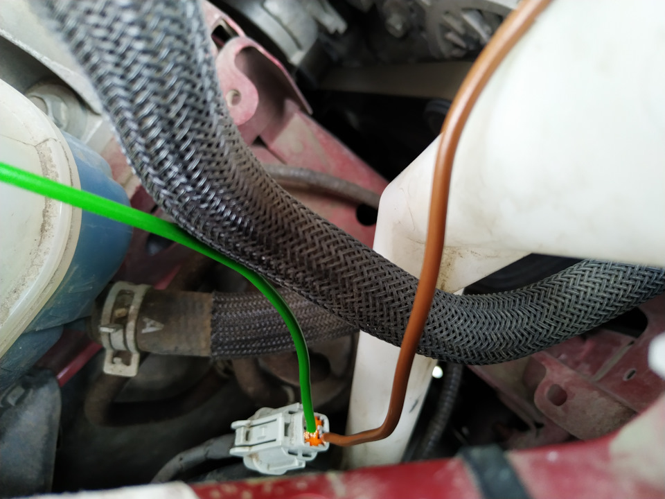 Фишка ДХО, габарит и поворотника — Nissan Qashqai (2G)