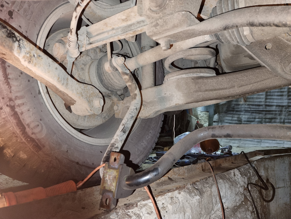 Потек топливный бак, еще б немного и привет… — Mitsubishi Pajero (4G ...