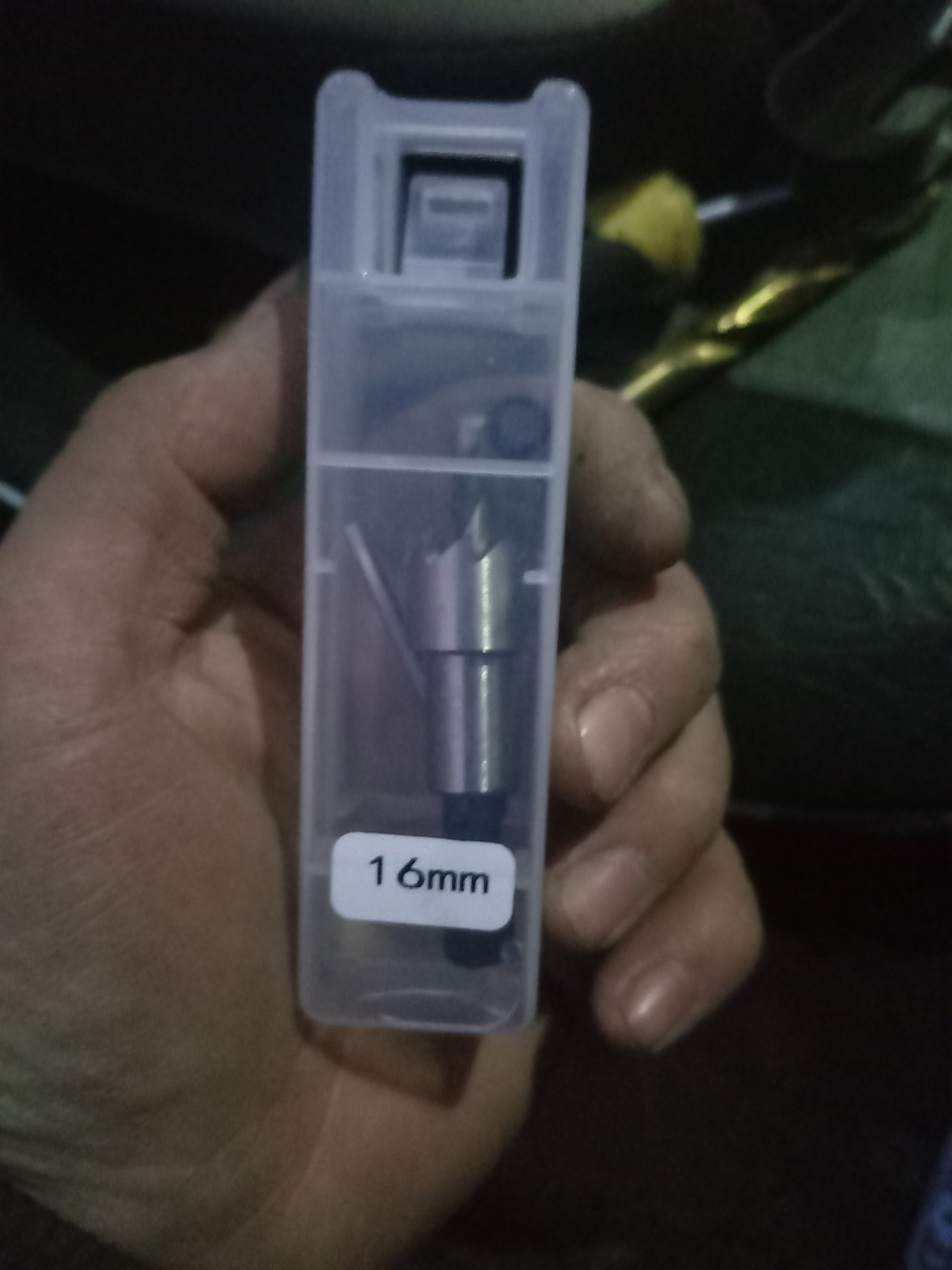 Сверлил коронкой по металлу — Lada 2120 Надежда