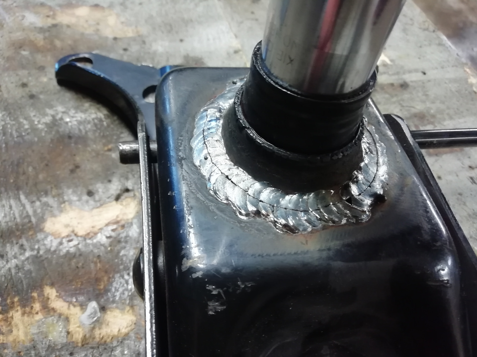 Икеевское кресло сломалось. — Сообщество «Сделай Сам» на DRIVE2