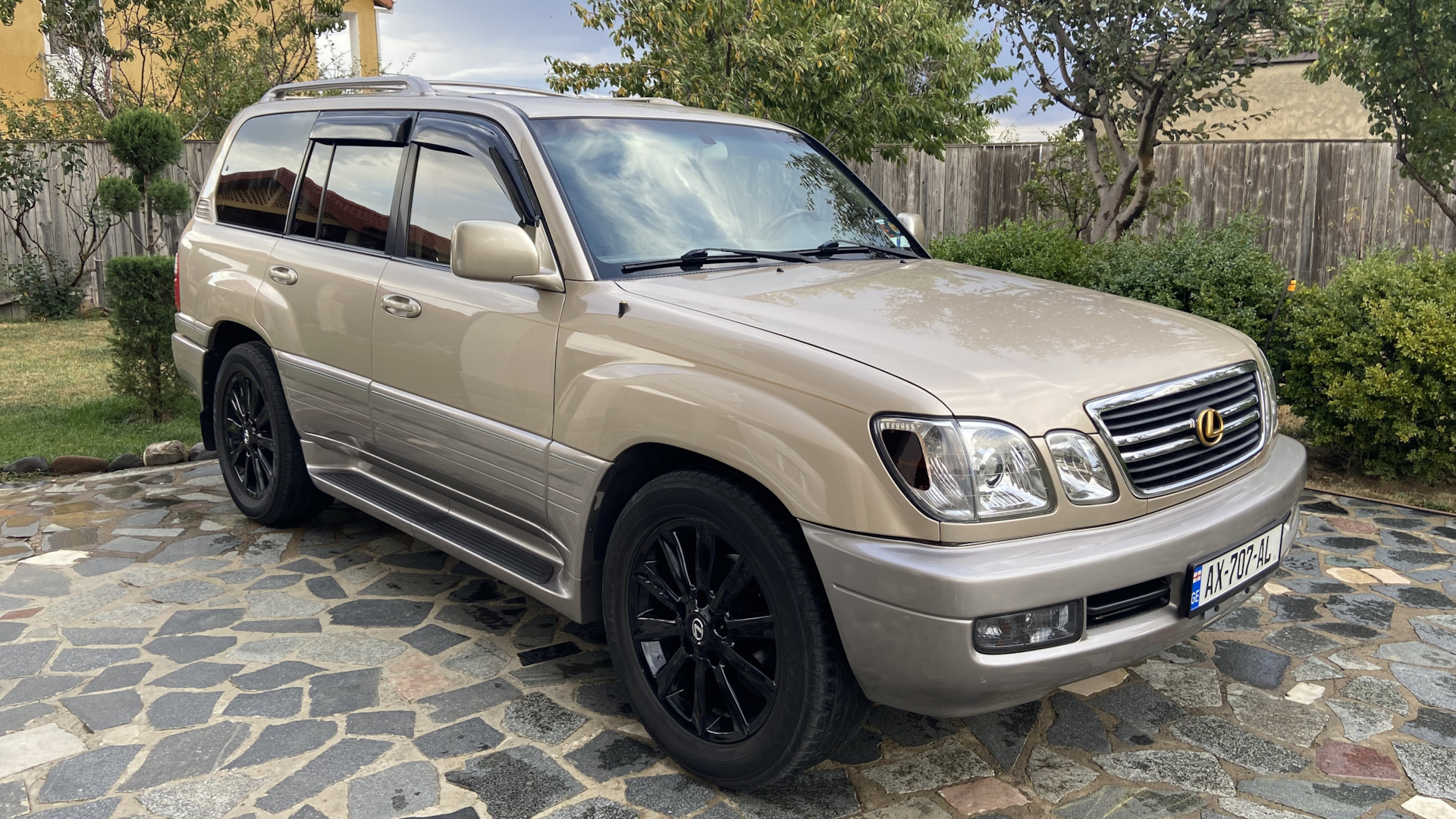 Lexus LX (UZJ100) 4.7 бензиновый 2000 | 470 на DRIVE2