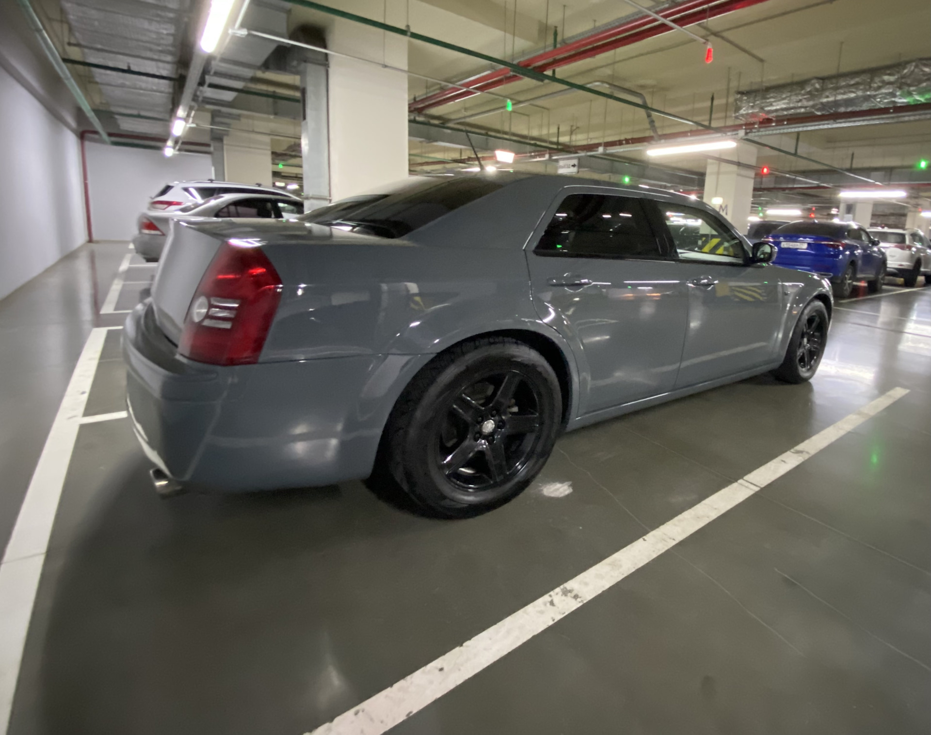 Chrysler 300c камуфляж