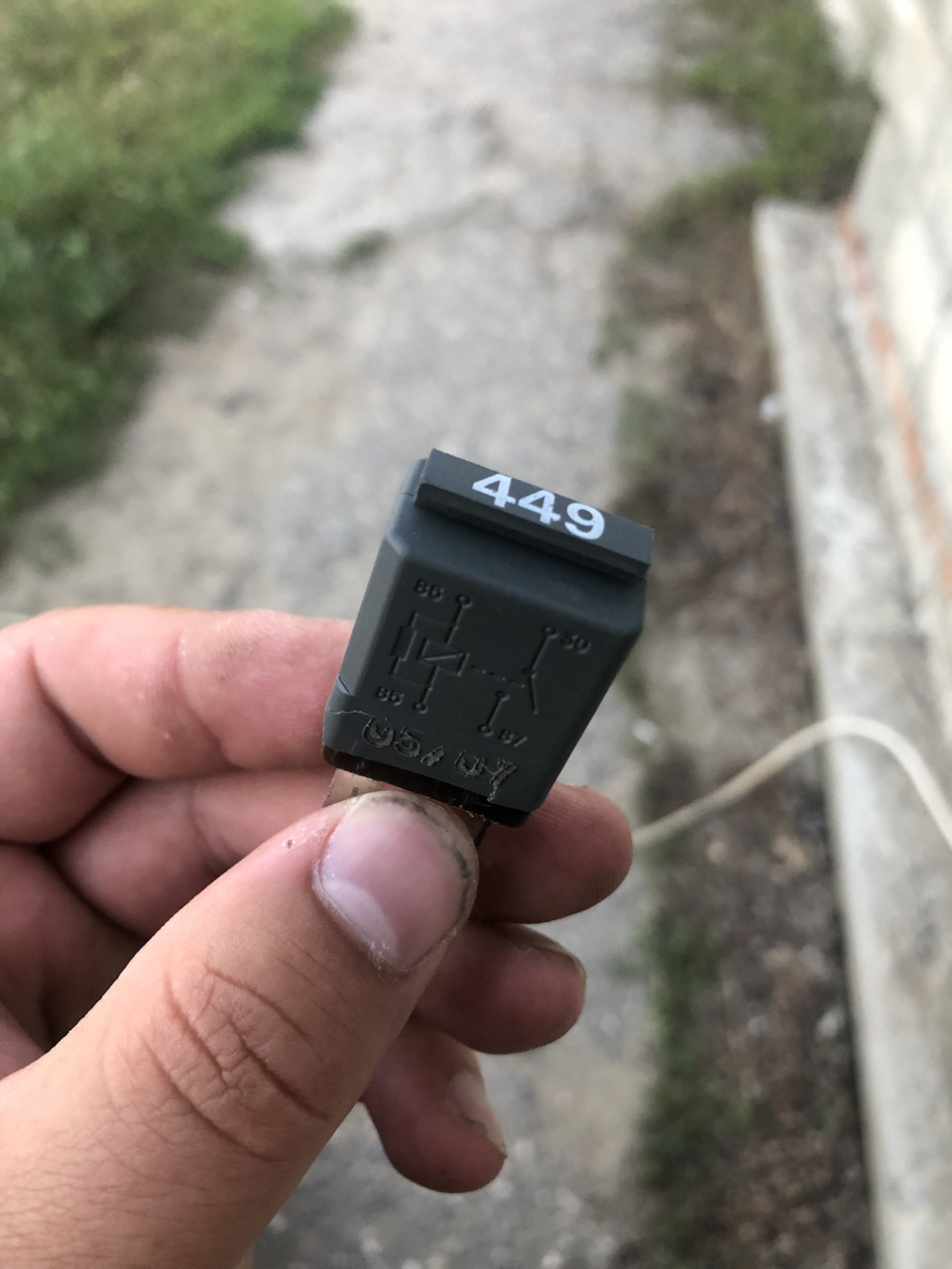 Реле J17 (449). Сгорело, где купить или на что заменить? — Volkswagen