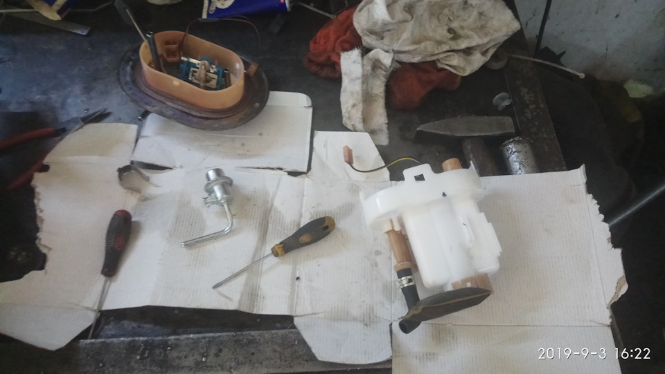 Стартер крутит, движок запускается не сразу. — Hyundai Tucson (JM), 2 л ...