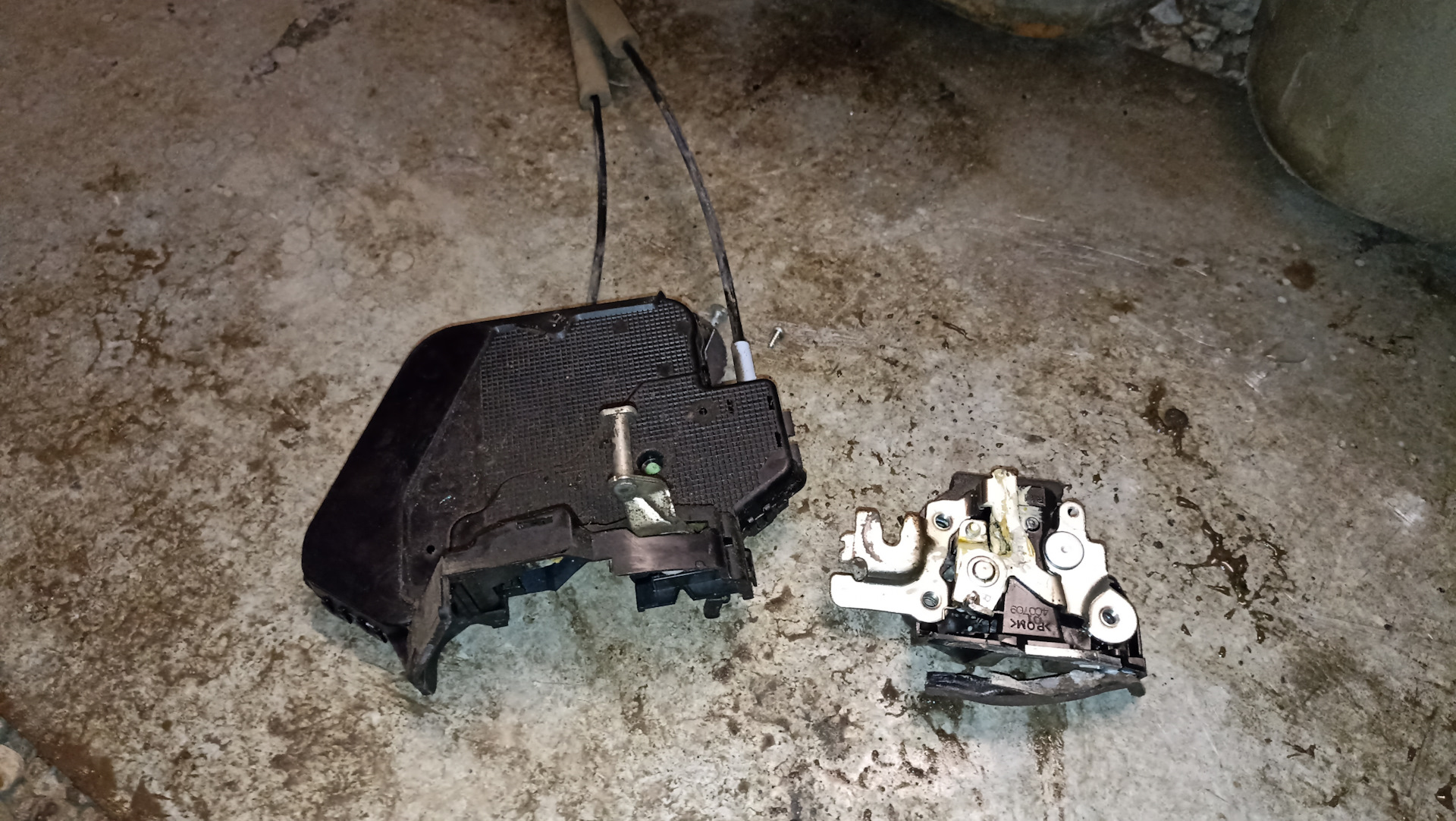 Фото в бортжурнале Toyota Land Cruiser 200