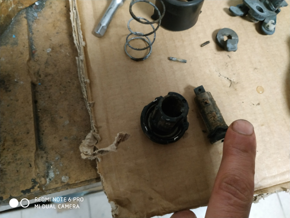 1. Ремонт личинки замка багажника (Часть 1) — Volkswagen Corrado, 2,9 л ...