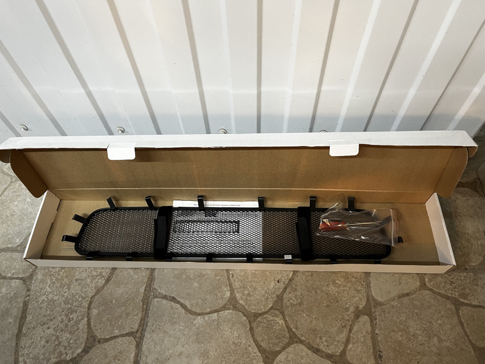 Сетка для радиатора — Skoda Fabia Mk2, 1,6 л, 2010 года | аксессуары ...