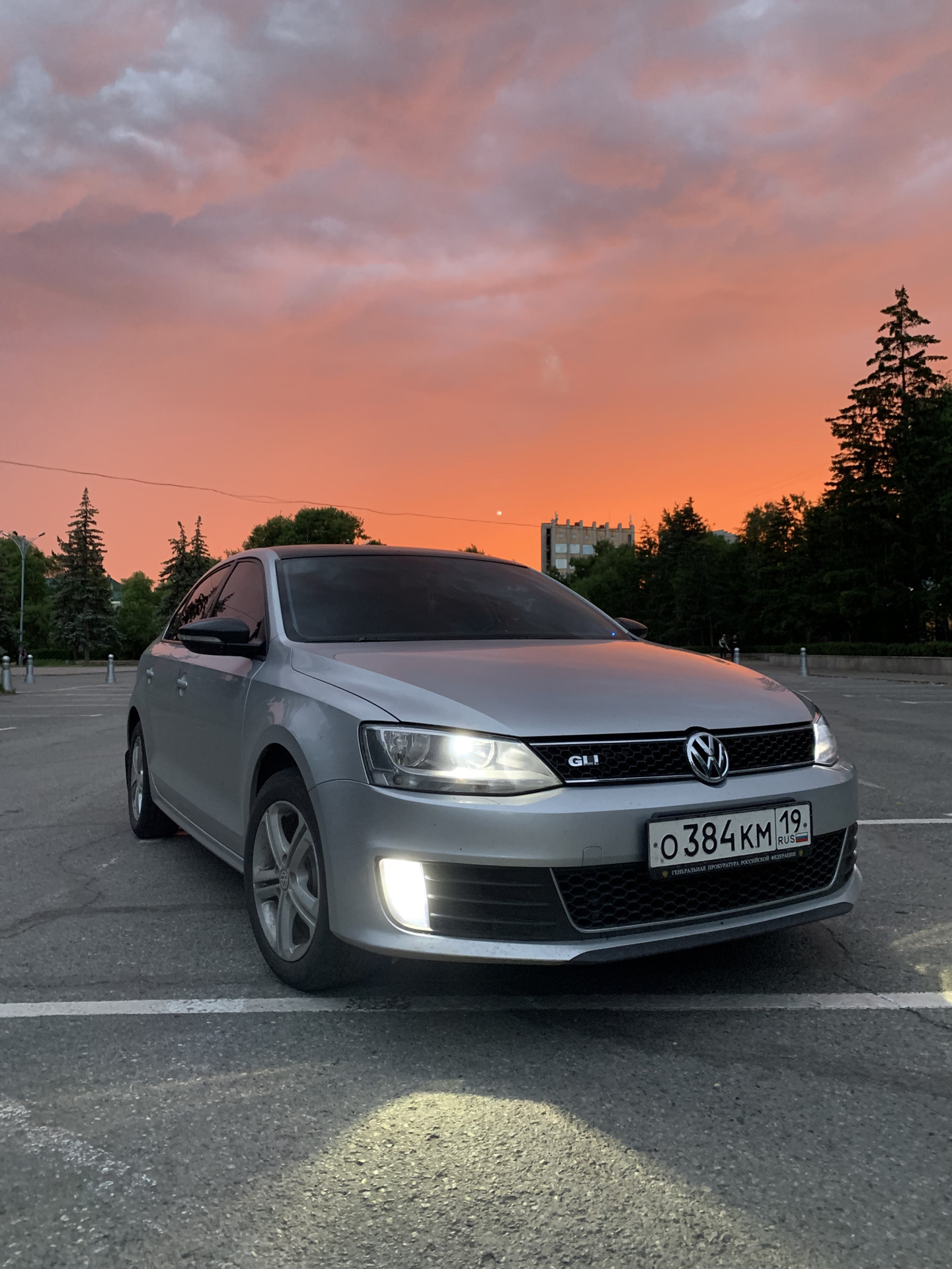 VW Jetta 6 заряженная