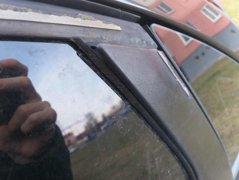 Вопрос по кузовному элементу — Ford Focus Hatchback II, 2 л, 2010 года ...