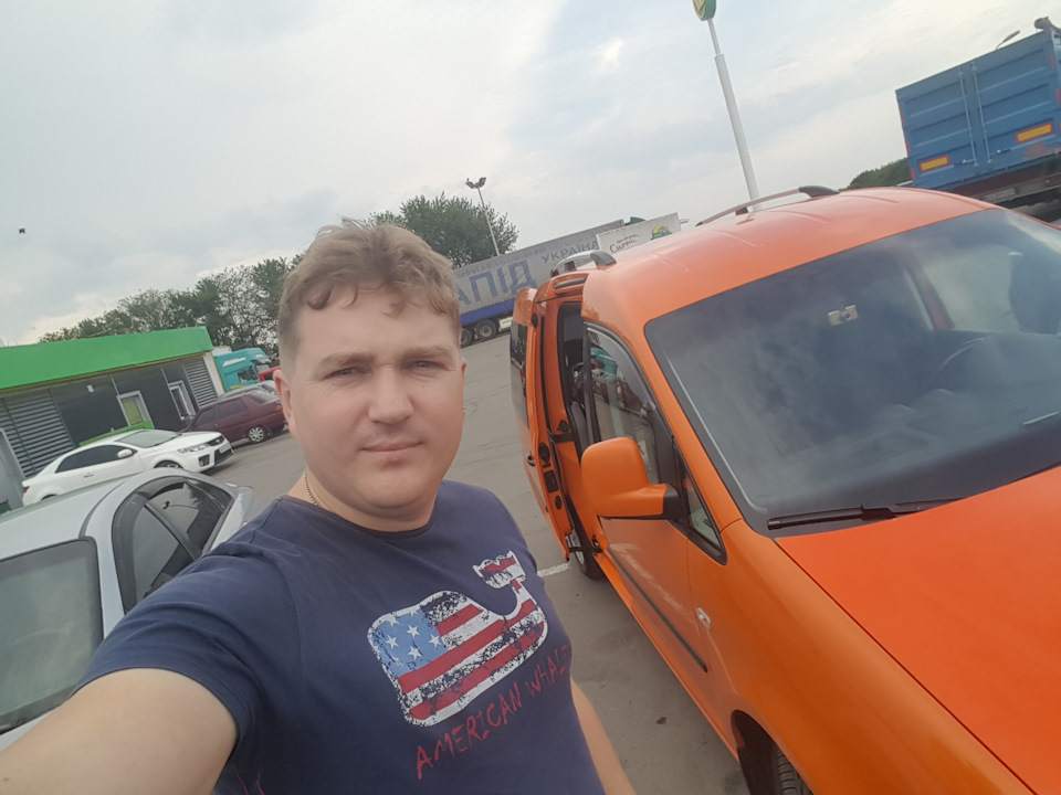 Photo from the logbook Volkswagen Caddy (3G)