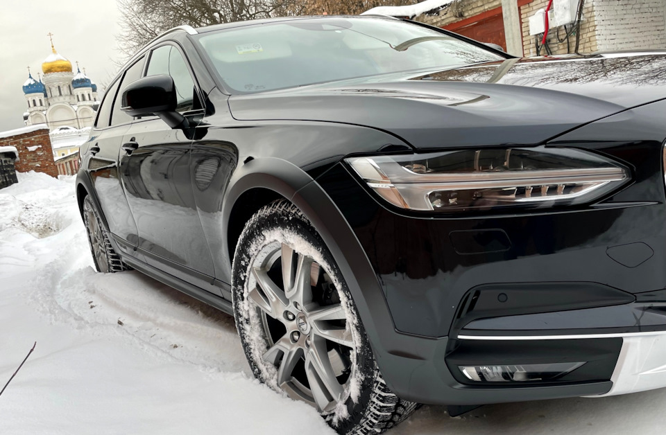 Фото в бортжурнале Volvo V90 Cross Country