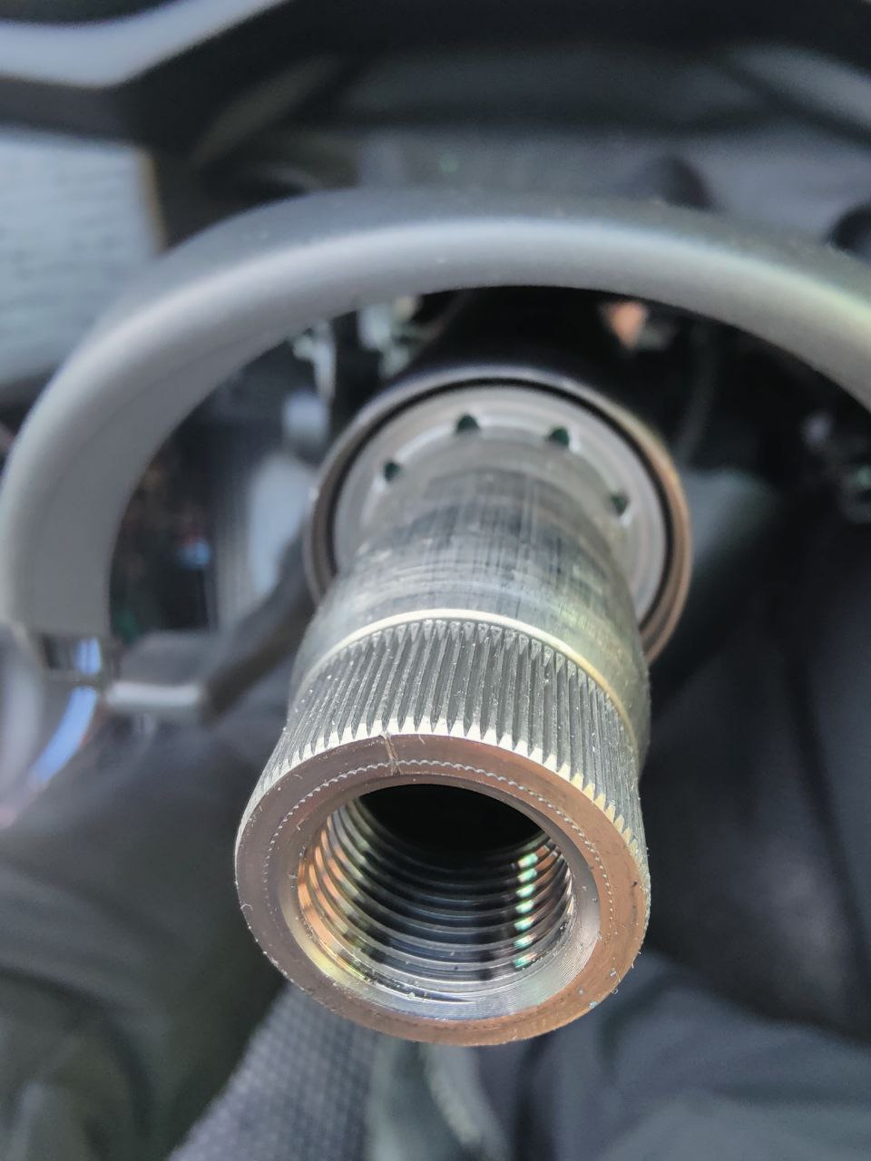 Скрип в руле, как у старой телеги… — Audi A4 (B9), 1,4 л, 2017 года ...