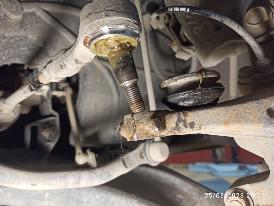 Замена пыльника рулевой тяги. — Mitsubishi i-MiEV, 2011 года | другое ...