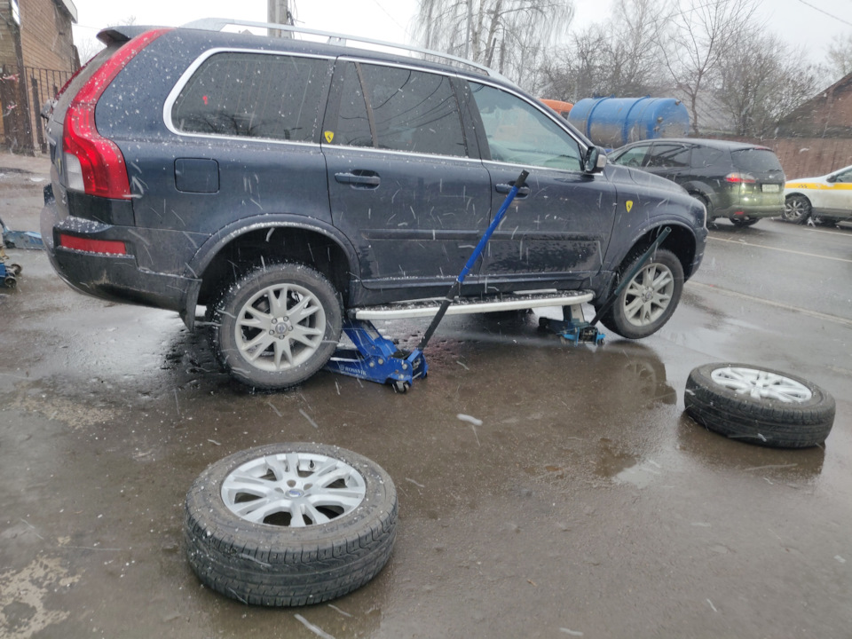 Весенние движения в сторону летних шин — Volvo XC90 (1G), 2,5 л, 2013 ...