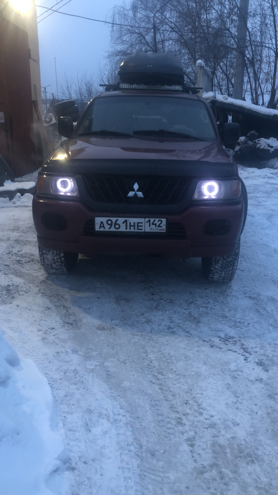 Линзы в фары — Mitsubishi Montero Sport, 3 л, 2002 года | своими руками ...