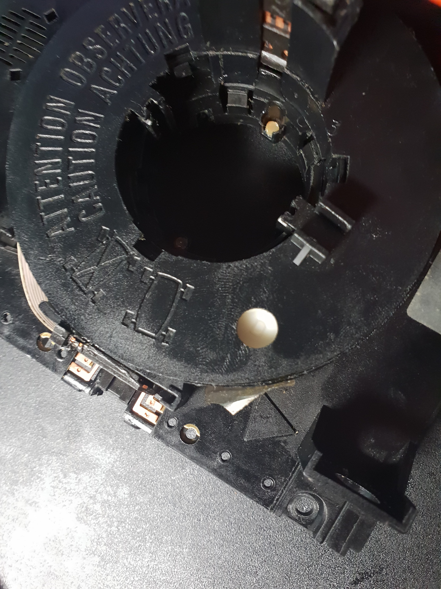 Шлейф дисплея clarion vz401e. Подрулевой шлейф пежо 407. Шлейф шлейф s9+. Шлейф не работает. Усилитель шлейфа.