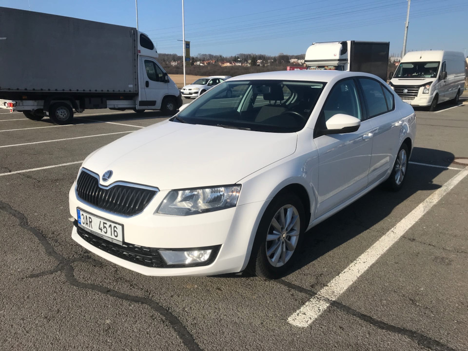 Продал машину и уехал из Чехии — Skoda Octavia A7 Mk3, 1,6 л, 2013 года ...