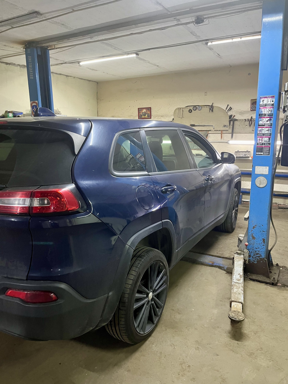 Восстановление амортизаторов — Jeep Cherokee (KL), 2,4 л, 2014 года | визит  на сервис | DRIVE2