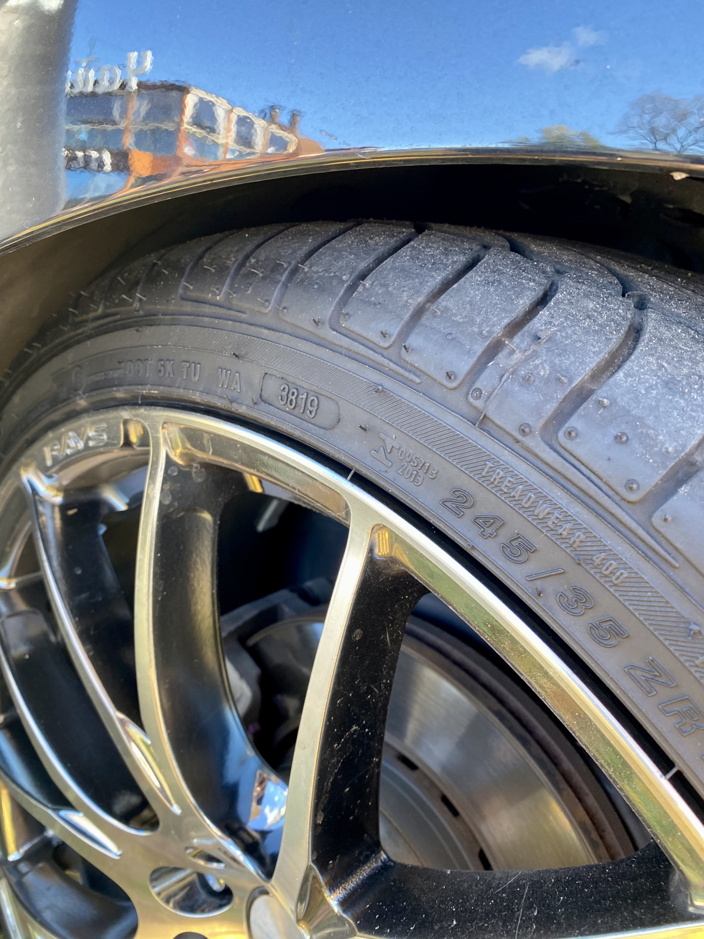 Ikon tyres 245 45 r20. 245/35 R20. Резина 245/35 r20. Triangle Ace Carrera 245/35 r20. 245 35 20 Летняя резина.