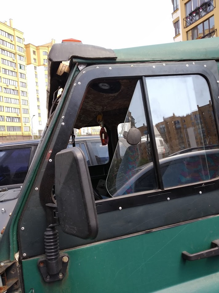 Форточки На Уаз Хантер Раздвижные Купить