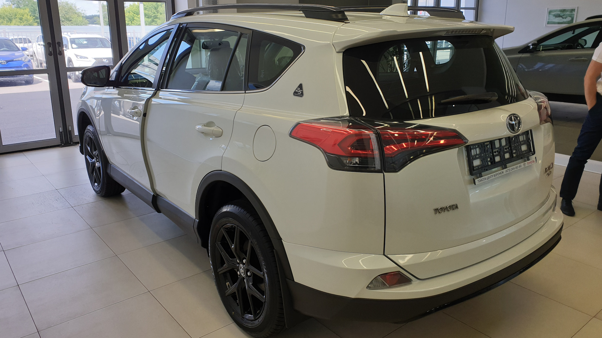 Toyota rav4 25th anniversary отзывы