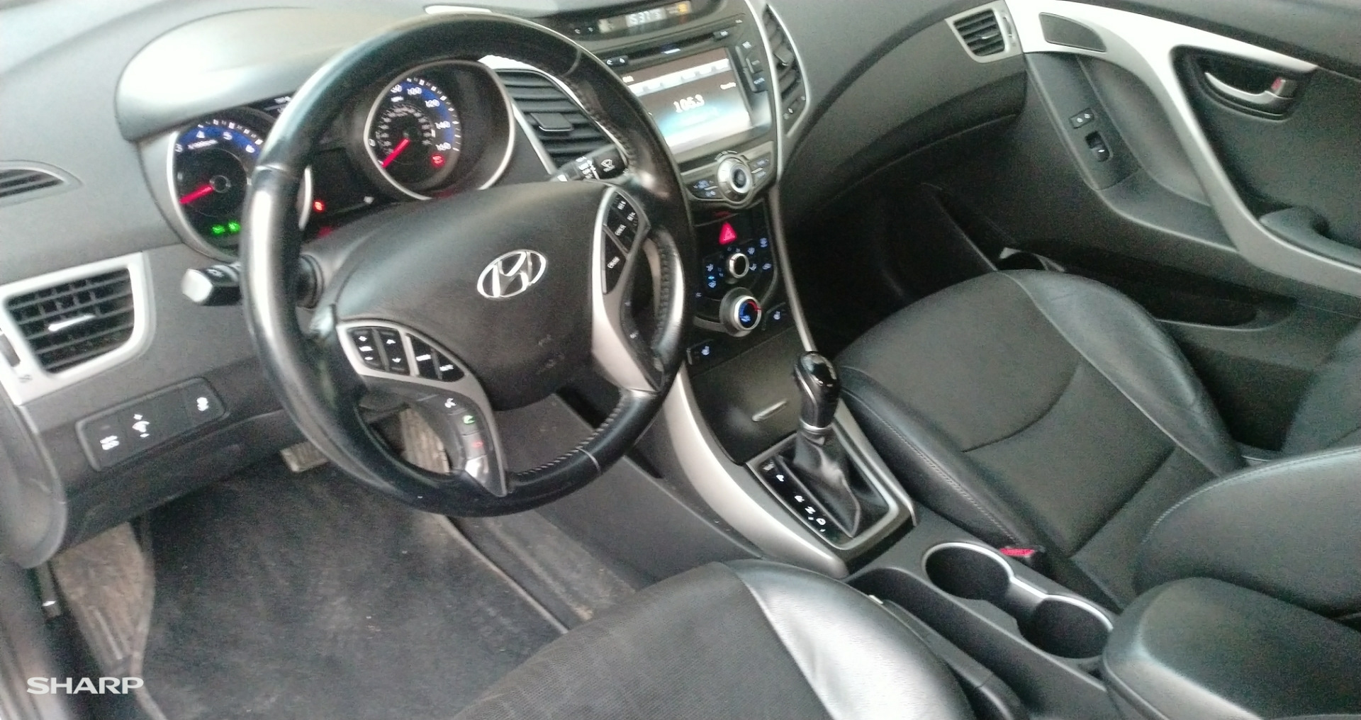 Hyundai elantra drive2