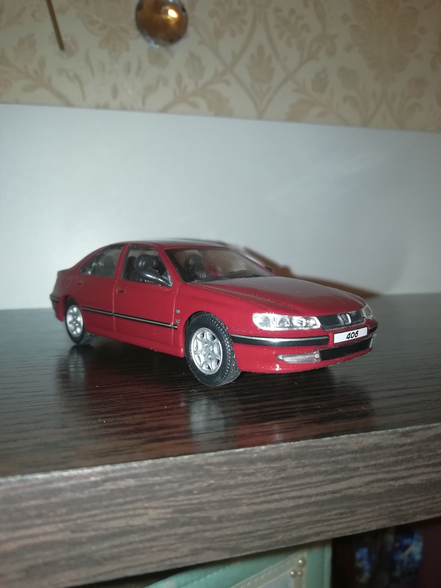 Модель пежо 406! — Peugeot 406, 2 л, 2000 года | просто так | DRIVE2