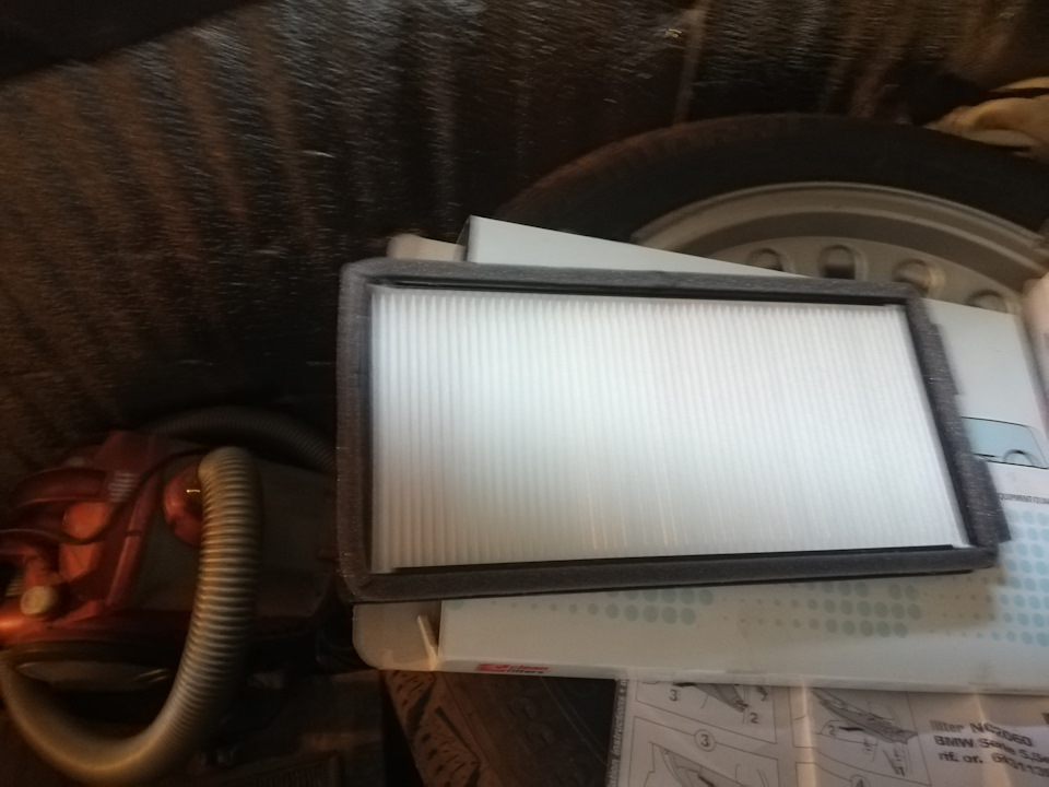 Замена салонного фильтра - BMW 5 series (E34), 2 л, 1994 года расходники DRIVE2