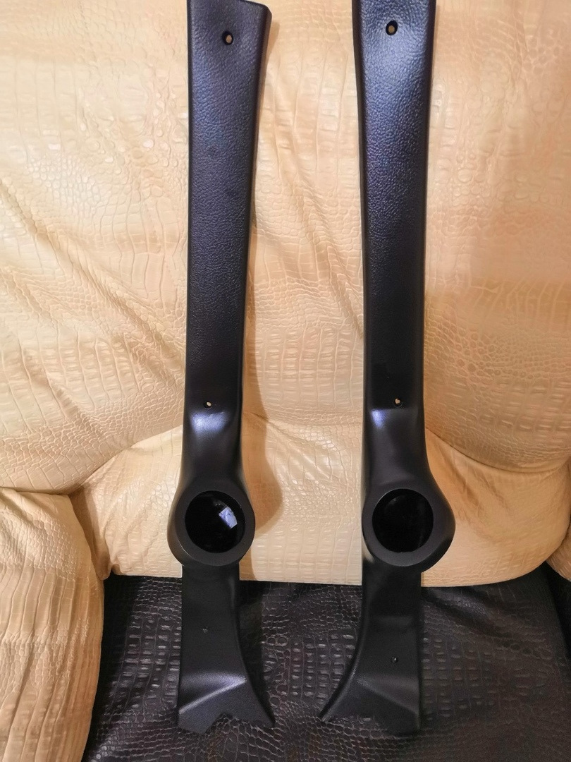 Покраска была как черновой вариант, продаю так как буду делать под трёхполоску, новые пластмасски уже есть — Lada 2114