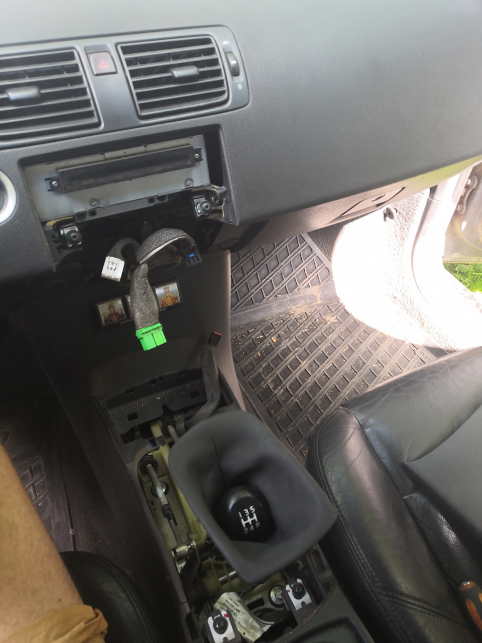 Фото в бортжурнале Volvo S40 (2G)