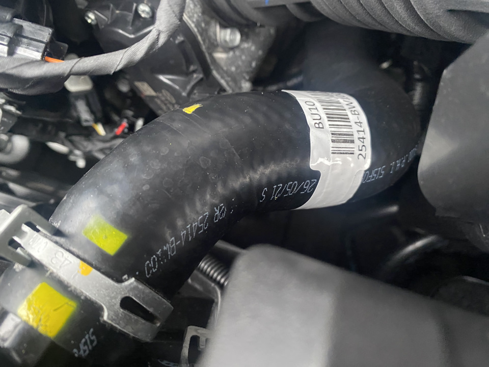 Патрубки 2021год — Hyundai Creta (1G). Запчасти на фото: O5215, BH200