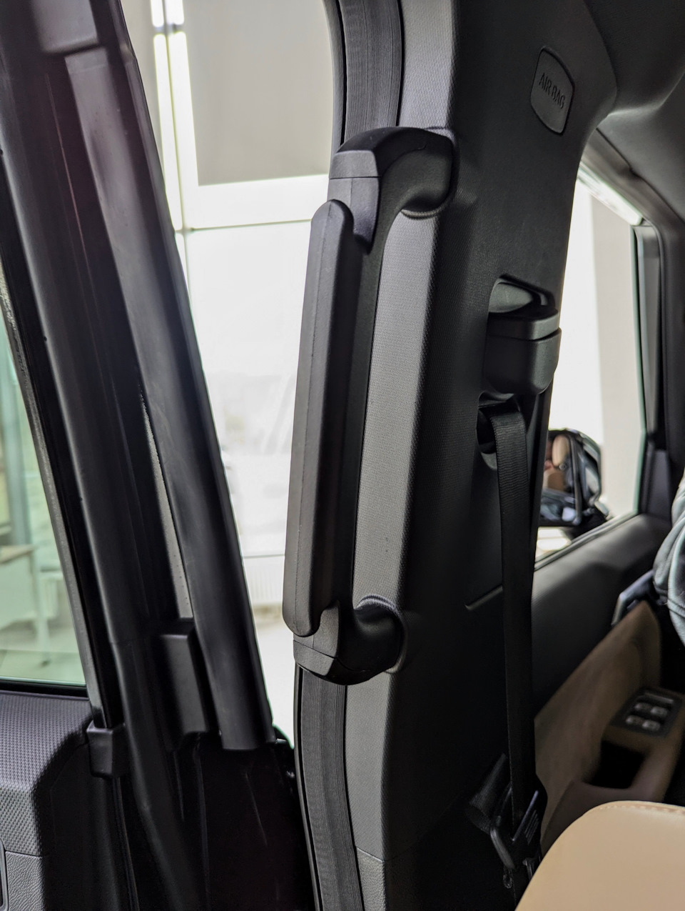 Отвратительно выполненная ручка для заднего пассажира в Jetour T2 — Haval Dargo