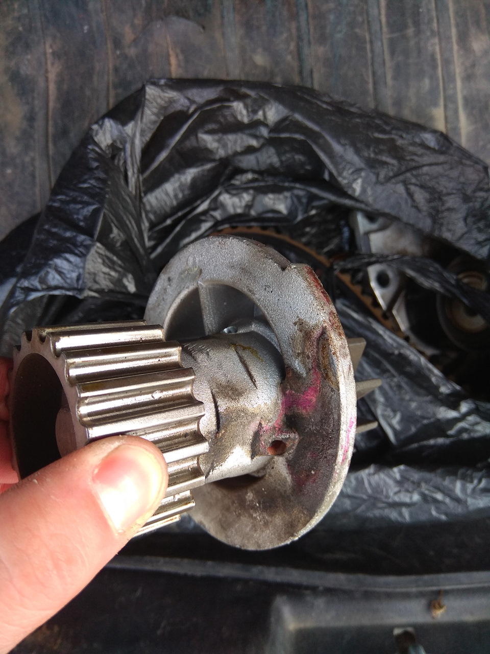 Рассухариватель для клапанов — Audi A4 (B6), 1,8 л, 2001 года | своими ...